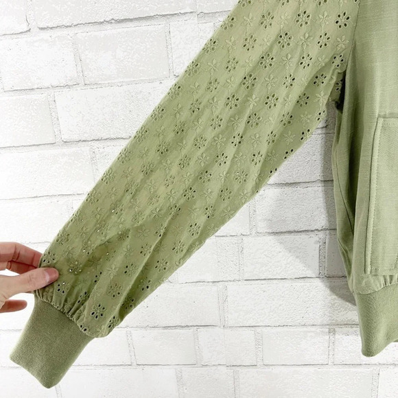 7 For All Mankind Sage Green Lightweight Jacket with Eyelet Lace Sleeves Medium - Picture 5 of 9